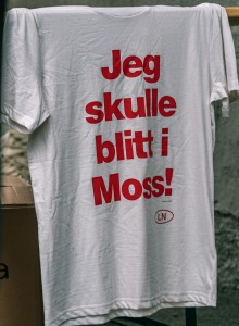 Edvard Munch, Espen Friberg,  10/10: Lyse Netter 24 T-skjorte (Jeg skulle blitt i Moss) – XL
