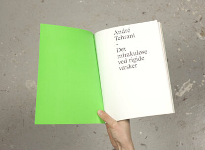 Omslag: Det mirakuløse ved rigide væsker