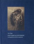 Omslag: Pictorialisterne: En fotografisk kunst uden for akademierne